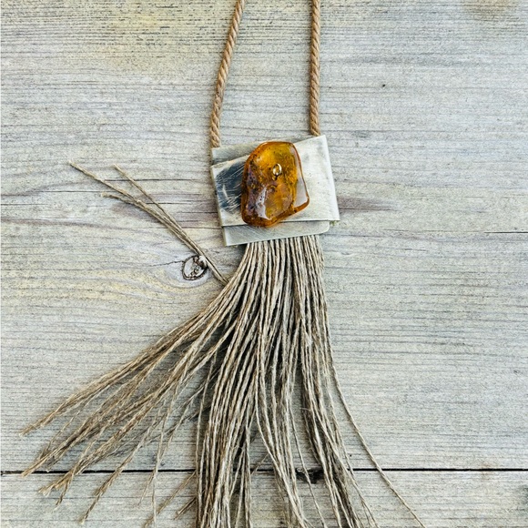 Baltic Amber pendant - Picture 2 of 2